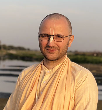 BR Svami profile 350×378 v.2